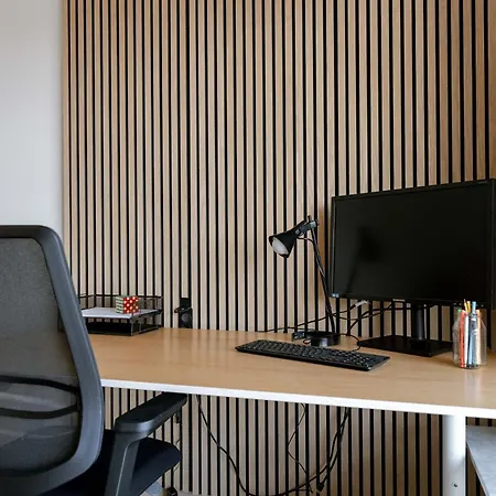 Huswell - Bright With View And Terrace * Gandawa