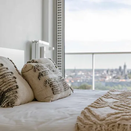 Huswell - Bright With View And Terrace Appartement