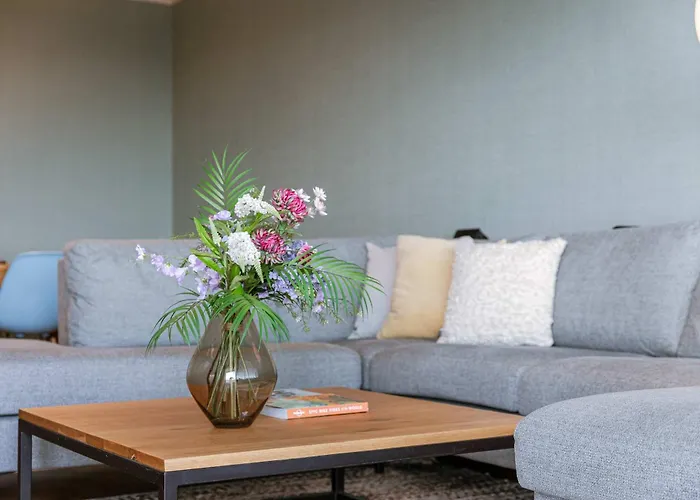 Huswell - Bright With View And Terrace * Гент