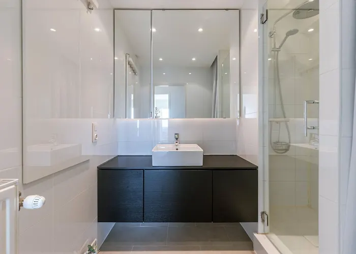 Апартаменты Huswell - Bright With View And Terrace Гент