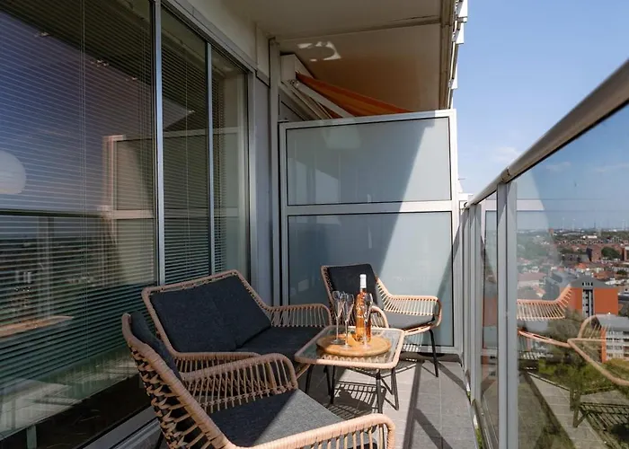 Huswell - Bright With View And Terrace Гент