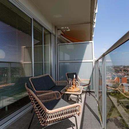 Huswell - Bright With View And Terrace Gent