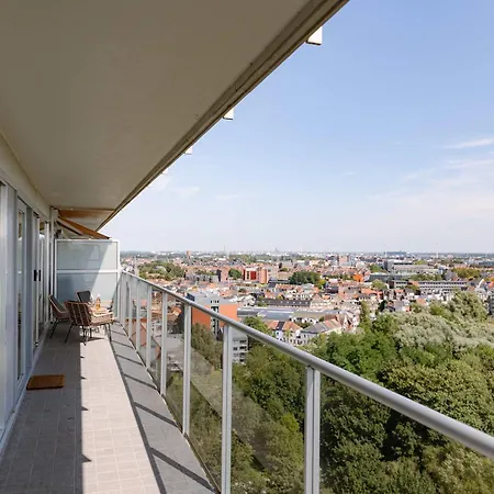 Daire Huswell - Bright With View And Terrace